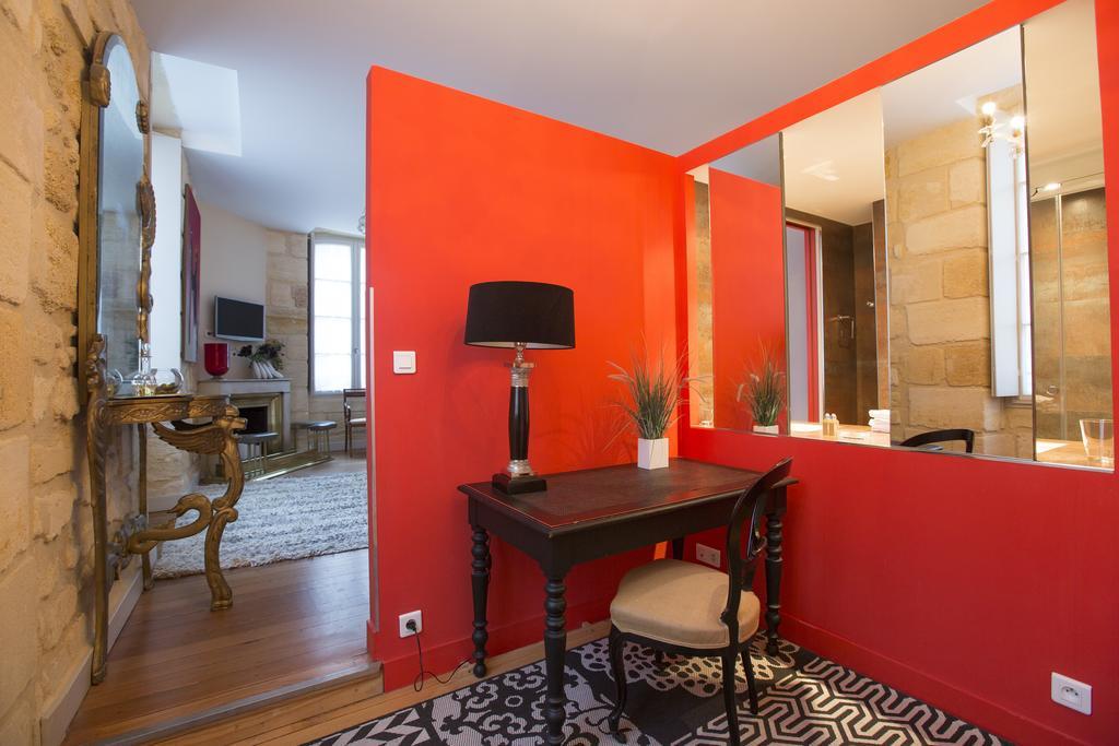 Une Chambre Chez Dupont Bordeaux Pokoj fotografie